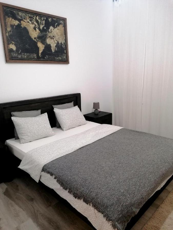 בוקרשט Diamond Apartments מראה חיצוני תמונה