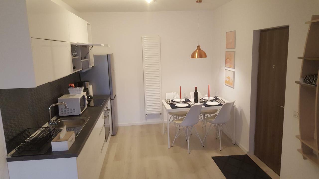 בוקרשט Diamond Apartments מראה חיצוני תמונה