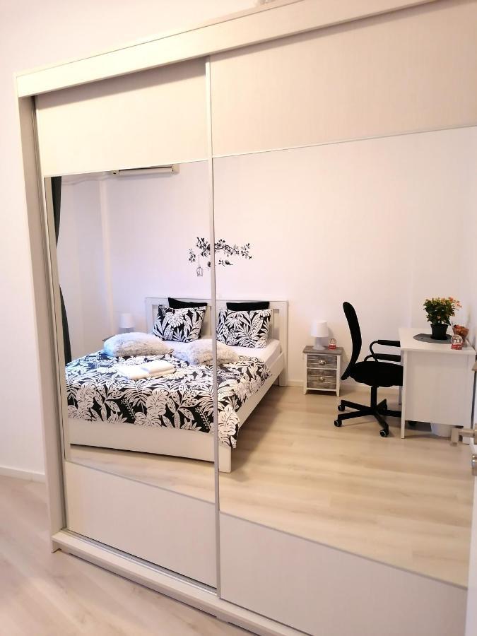 בוקרשט Diamond Apartments מראה חיצוני תמונה