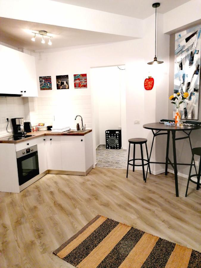 בוקרשט Diamond Apartments מראה חיצוני תמונה